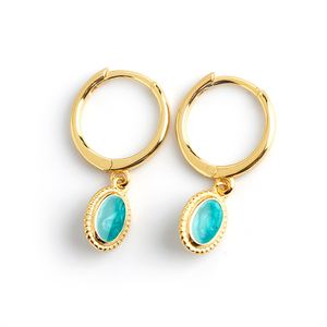 Lake Amber Exquisite Green Oval Epoxy Resin 925 Sterling Silver Dangle Earrings &ndash; 925 sterling silver