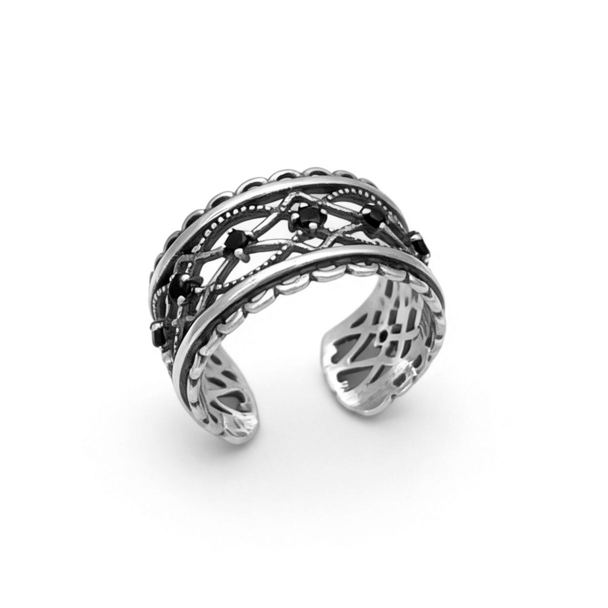 Vintage Style Twisted Knot Black Onyx Accents in 925 Sterling Silver  Open Adjustable Ring &ndash; 925 sterling silver