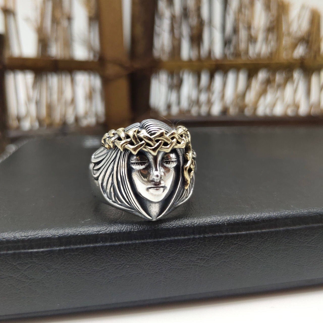 Men's Fashion the Luck Fairy Vintage Portrait 925 Sterling Silver Adjustable Ring &ndash; 925 sterling silver