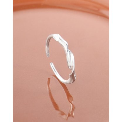 Women Elegant Fashion Minimalist Style Jewelry Twist Design Matte Finish S925 Sterling Silver Open Adjustable Ring