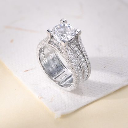 Elegant Geometric Style 925 Sterling Silver Ring with 5A Ice Flower Cut Cubic Zirconia for Women Winter Fashion Trend Micro Pave Full Diamond Wedding Engagement Jewelry