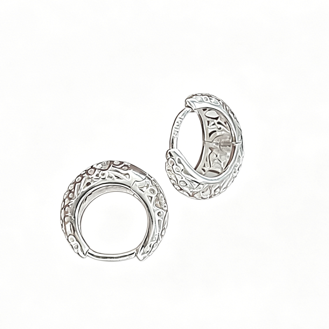 Hollow Openwork Geometric Women Elegant Daily Jewelry 925 Sterling Silver Hoop Small Huggie Earrings