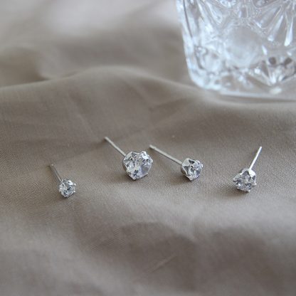 Minimalist Korean Style Women Elegant Fashion Jewelry S925 Sterling Silver Cubic Zirconia Stud Earrings