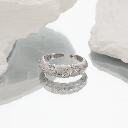 Micro Settomg Adjustable Elegant Geometric Design 925 Sterling Silver Open Ring