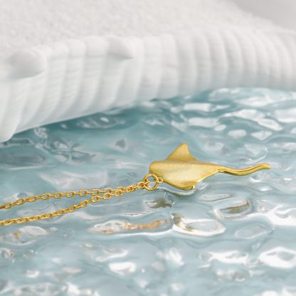 Stingray Animal Matte Brushed Texture 925 Sterling Silver Pendant Necklace