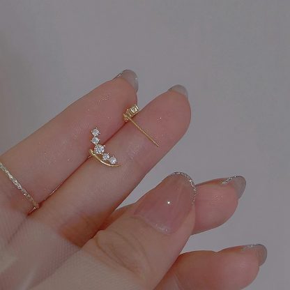 Fashion CZ Crescent Moon 925 Sterling Silver Stud Earrings