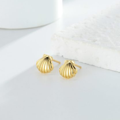 cute scallop shaped wholesale, exquisite lucky flower earrings