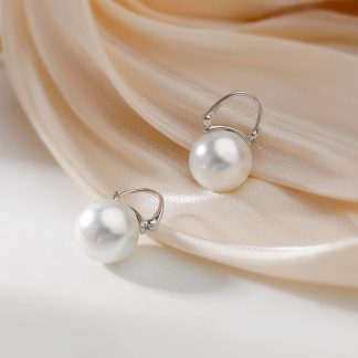 New Shell Pearl Created Garnet 925 Sterling Silver Hoop Earrings