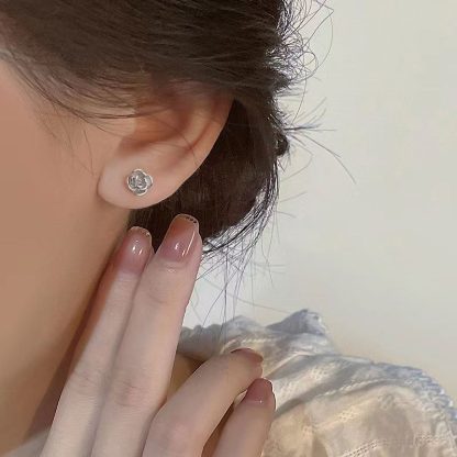 Mini Rose Flower Beautiful 925 Sterling Silver Stud Earrings