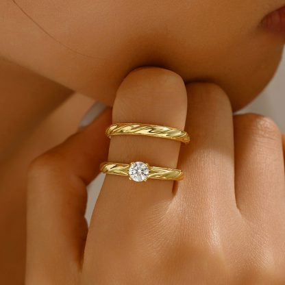 Round Brilliant Moissanite Couple  Set Twisted Carved Band 925 Sterling Silver Ring