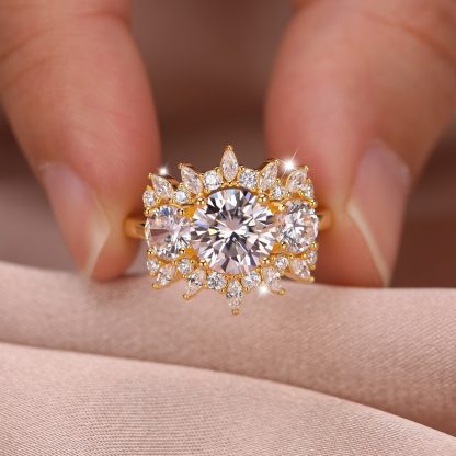 Floral Halo Round Cut D Color Moissanite S925 Sterling SilverThree Stone Cluster Wedding Ring
