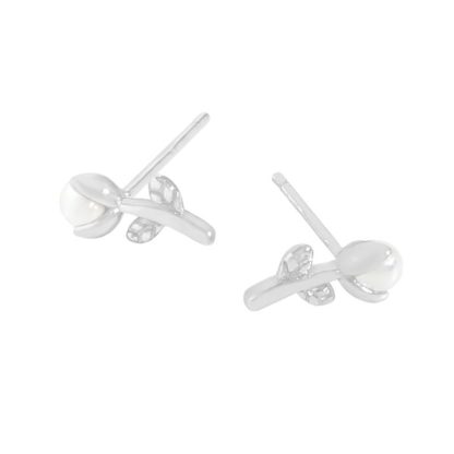Beautiful Shell Pearl Tulips Flower 925 Sterling Silver Stud Earrings