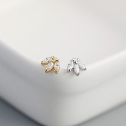 New CZ Leaves Crown 925 Sterling Silver Stud Earrings