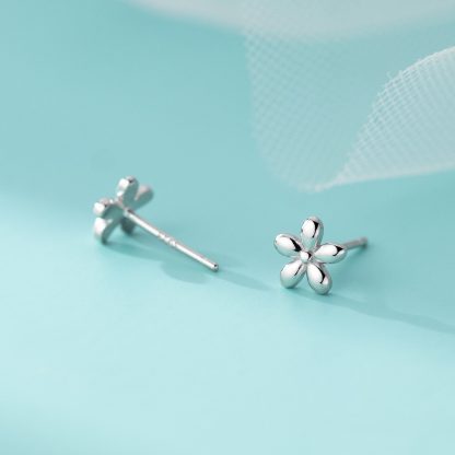 Women Elegant Modern Delicate Fashion Jewelry Five Petal Flower S925 Sterling Silver Stud Earrings