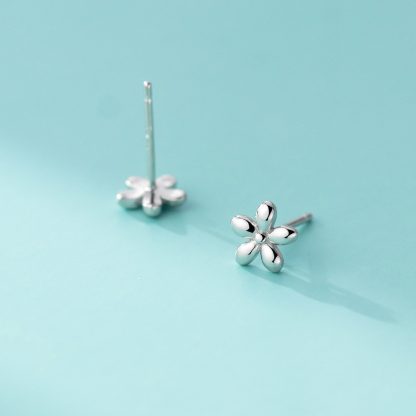 Women Elegant Modern Delicate Fashion Jewelry Five Petal Flower S925 Sterling Silver Stud Earrings