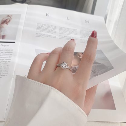 Hot Round Moissanite CZ Flower Bud Crown 925 Sterling Silver Ring
