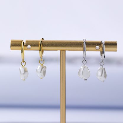 Elegant Fashion Women Light Luxury Style S925 Sterling Silver Pearls Hoop Earrings