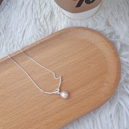 Natural Freshwater Pearl Knot Design S925 Sterling Silver Chain Necklace