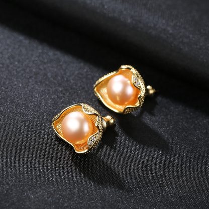 Round Natural Pearl 925 Silver Studs Shell Earrings