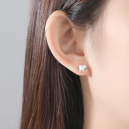 Cute Mother Child Elephant 925 Sterling Silver Brush Stud Earring